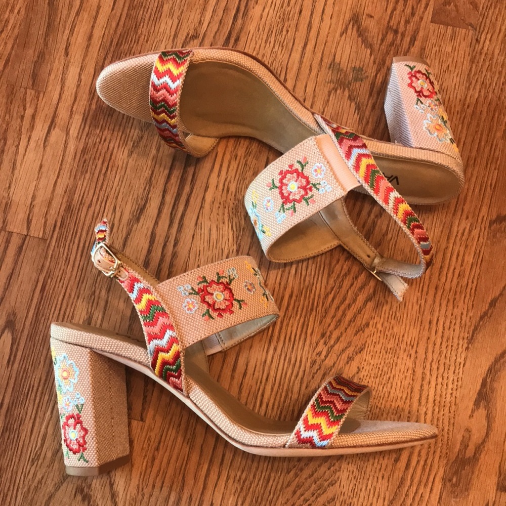 VANELI Embroidered Sandals